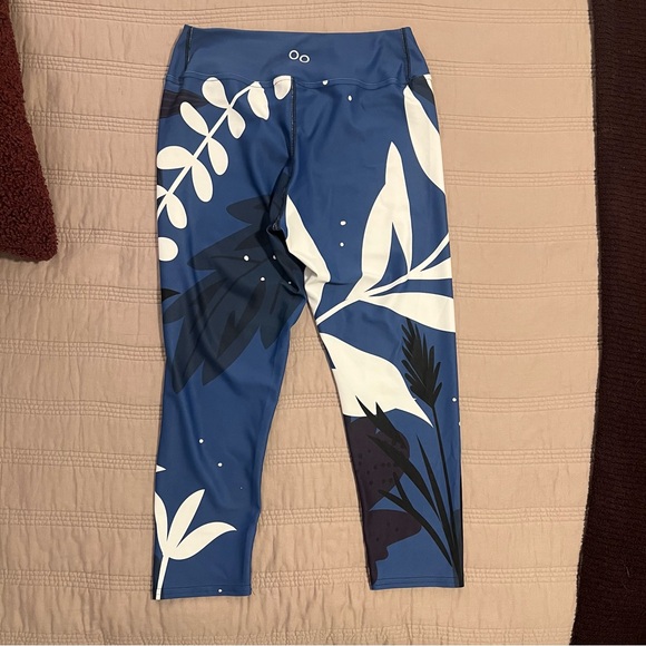 Loony Legs Floral Blue Leggings cropped - Picture 4 of 5